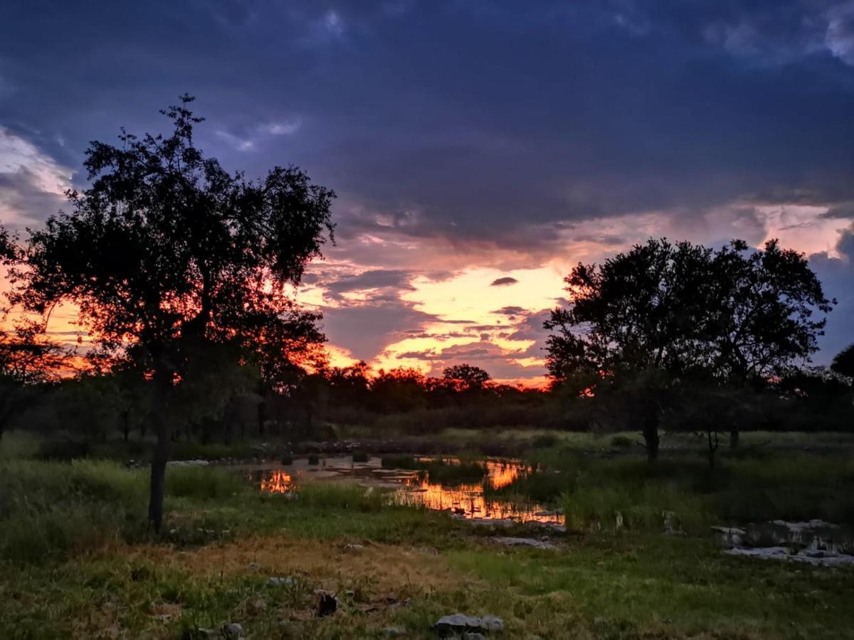 Willa Mokuti Etosha Namutoni Zewnętrze zdjęcie